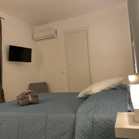 Oda ve Kahvaltı Kola Agrigento