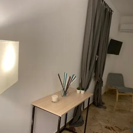 Kola Bed and Breakfast Αγκριτζέντο